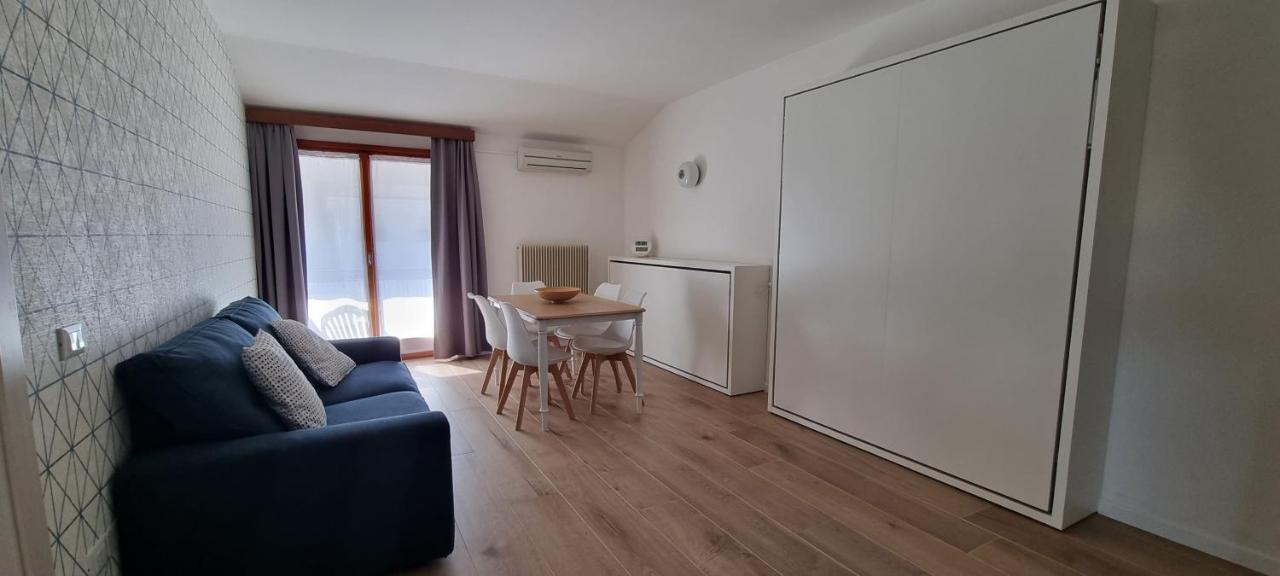 Casa Barcelli Sport & Family Apartments Torbole Sul Garda ภายนอก รูปภาพ