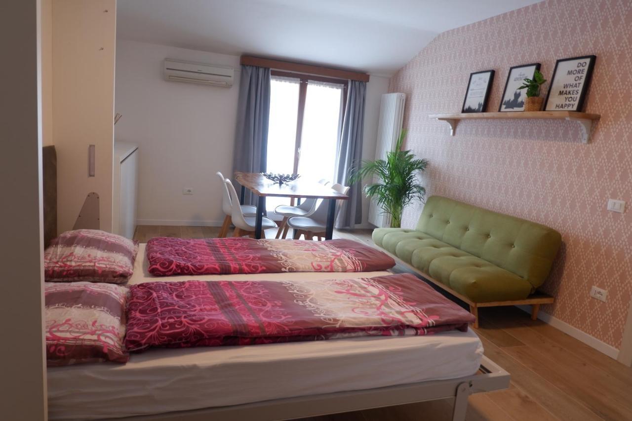 Casa Barcelli Sport & Family Apartments Torbole Sul Garda ภายนอก รูปภาพ